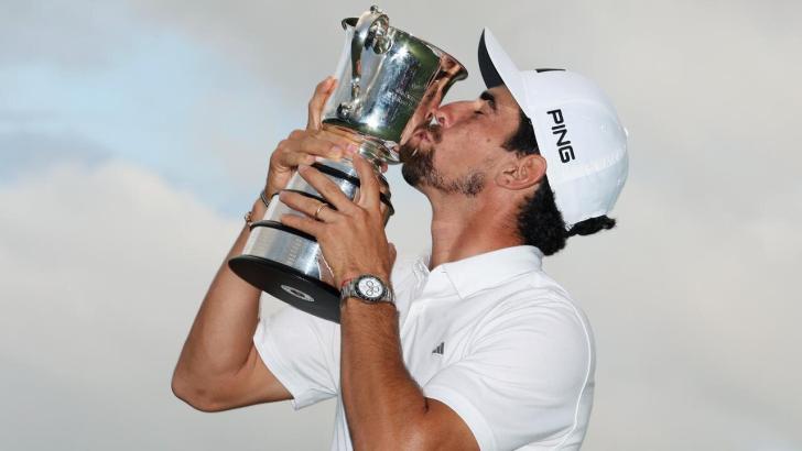 Golfer Joaquín Niemann